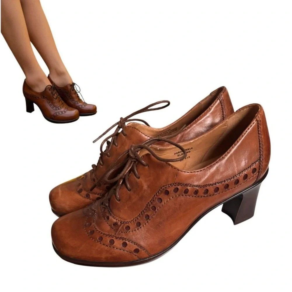Y2K‎ VINTAGE BROWN LEATHER HEELED LACE UP OXFORDS EARTH SZ. 8 NEW